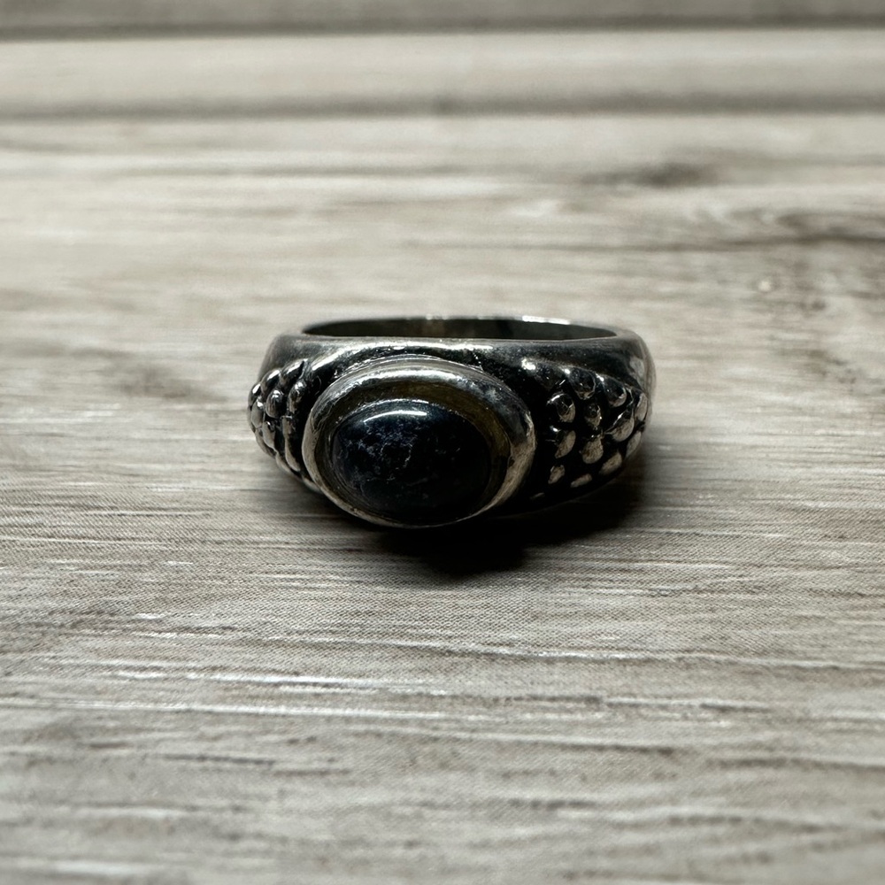 Elegant Sterling Silver and Black Gemstone on the Center of the Size 6.5 Ring